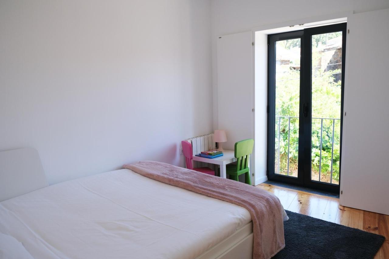 Casa Da Ribeira Guesthouse Cha de Alvares Kültér fotó