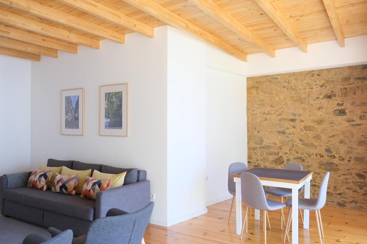 Casa Da Ribeira Guesthouse Cha de Alvares Kültér fotó